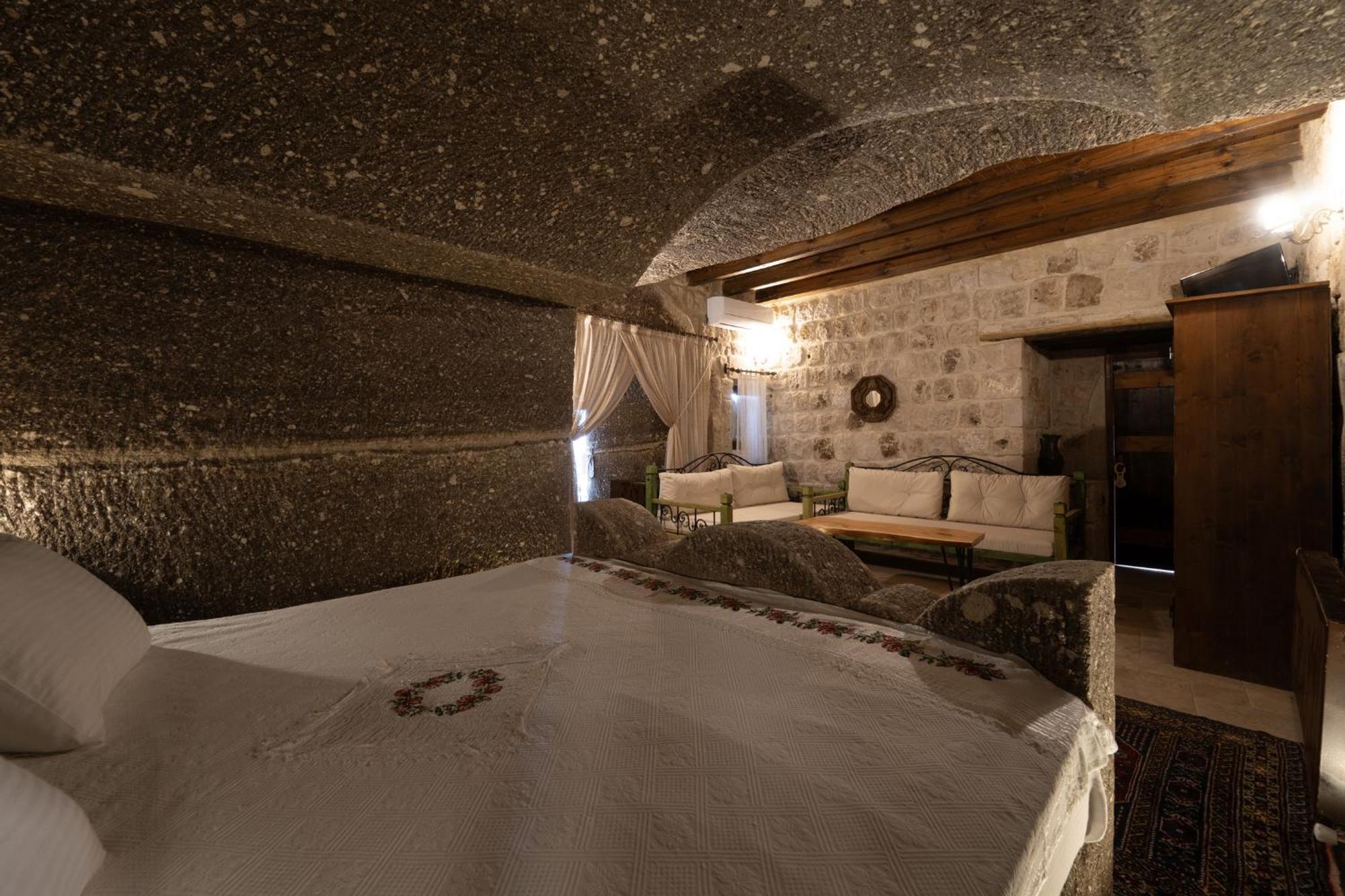 Grand Cave Suites Göreme Buitenkant foto