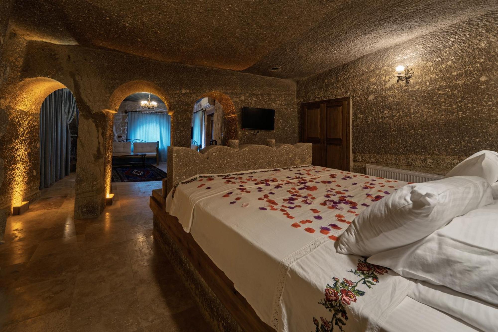Grand Cave Suites Göreme Buitenkant foto